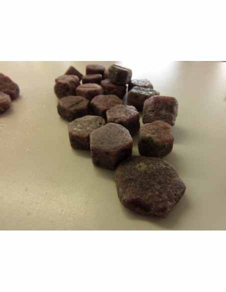 Rubis brut Tanzanie 31 a 37g Rubis brut Tanzanie 31 a 37g