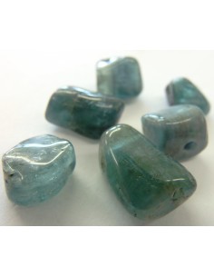 Tourmaline bleue en pendentif 2