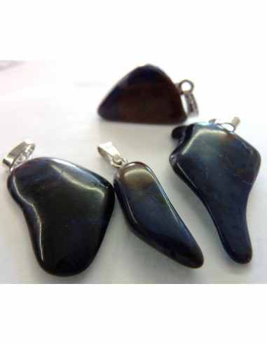 Luvulite richeterite en pendentif