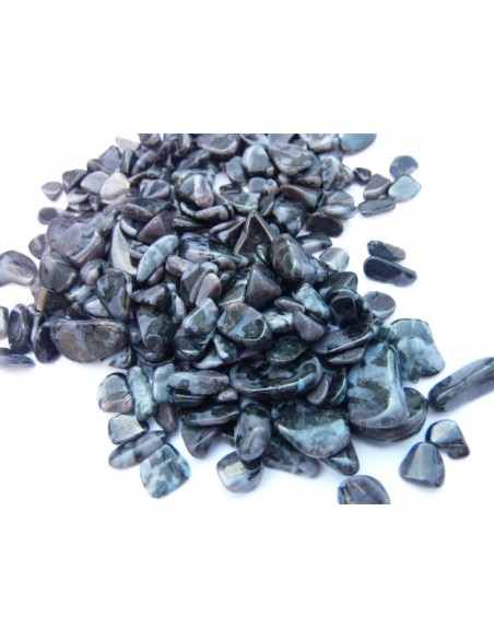 Merlinite petite pierre polis