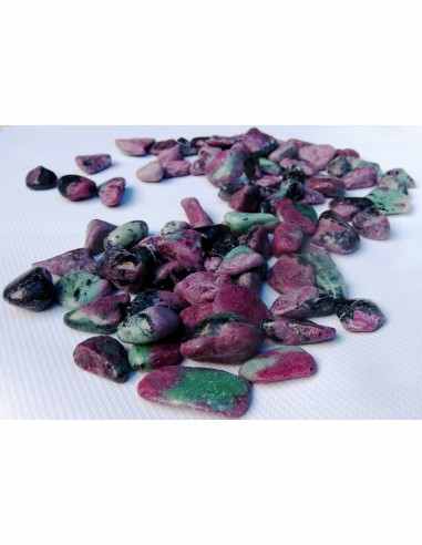 Zoisite rubis pierre