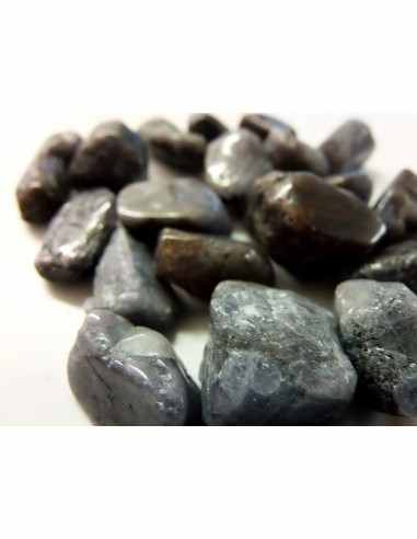 Tanzanite pierre 8 à 12g