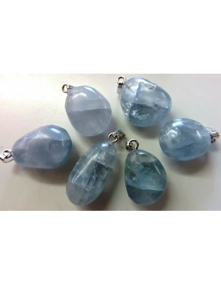 Celestite , pierre des anges en pendentif
