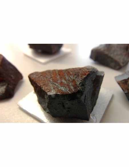 Hematite brute Hematite brute