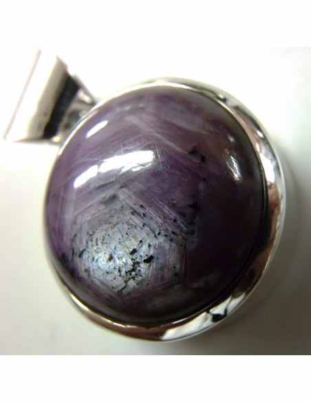 Grand Rubis etoile pendentif