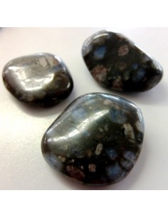 Vulcanite Llanite polis 2