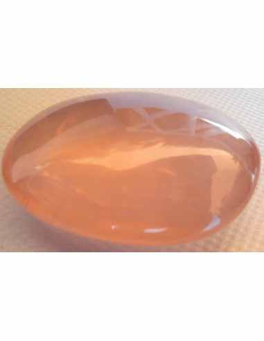 Quartz rose en forme de savon