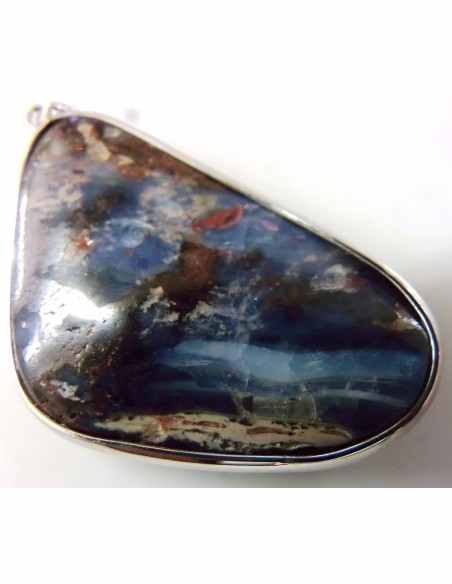 Tantalite, Opale noble pendentif