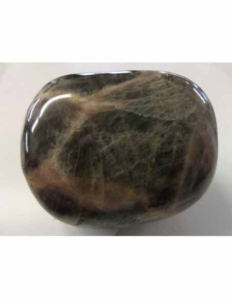 Pierre de lune noire grand galet Pierre de lune noire grand galet