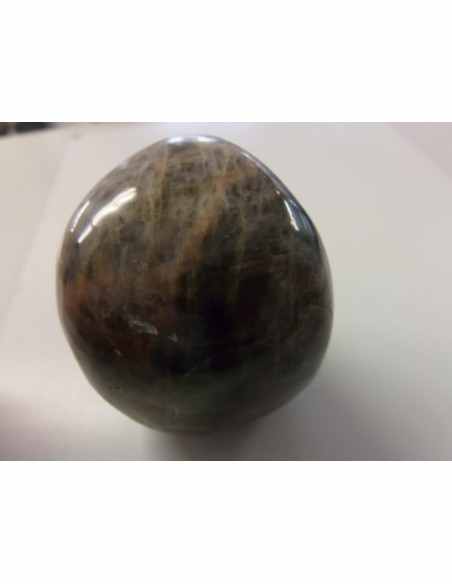 Pierre de lune noire grand galet Pierre de lune noire grand galet