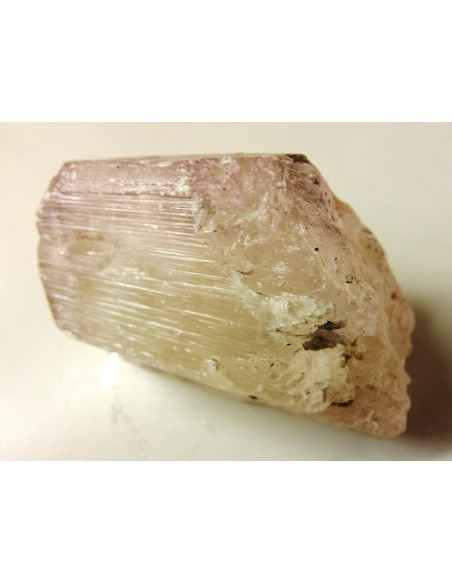 Kunzite hiddenite brute Kunzite hiddenite brute
