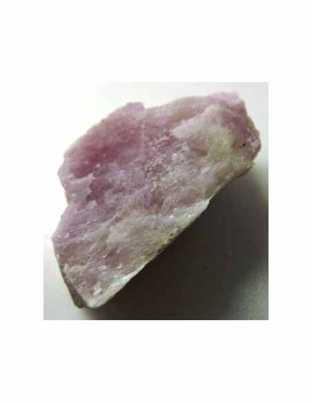Kunzite mineral 28 a 36g