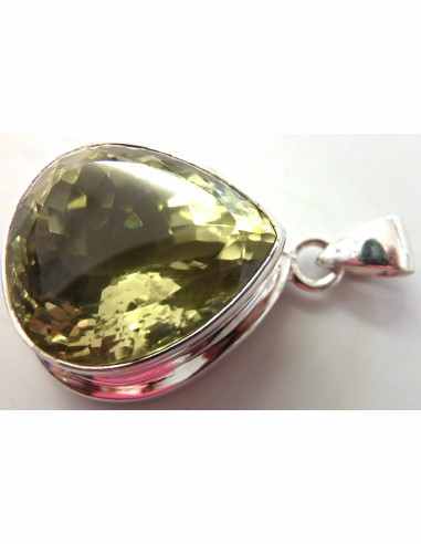 Topaze imperiale gemme pendentif