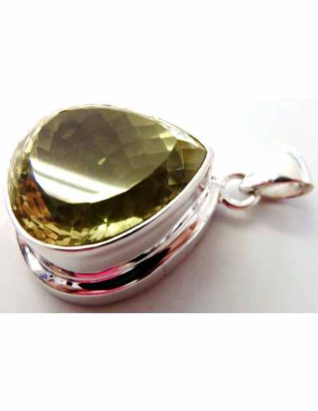 Topaze imperiale gemme pendentif Topaze imperiale gemme pendentif