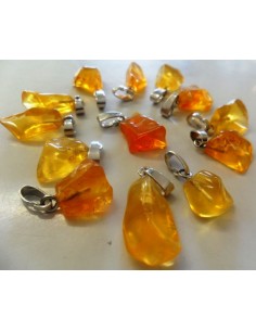Opale de feu en pendentif