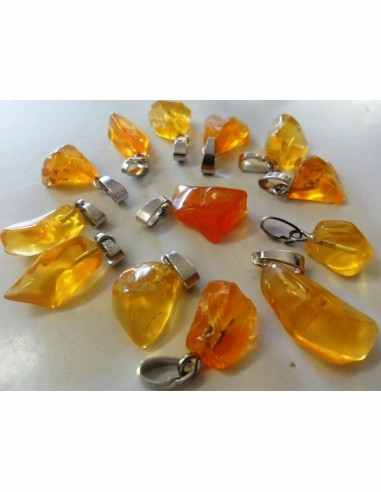 Opale de feu en pendentif