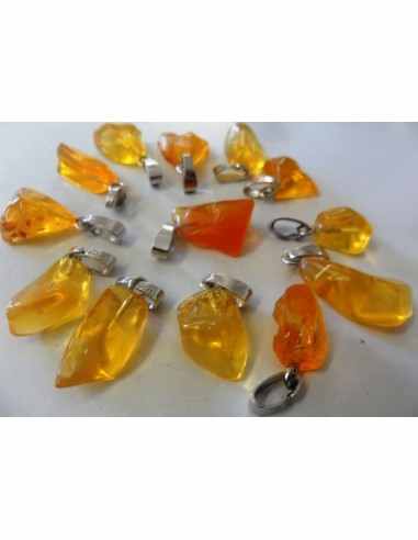 Opale de feu en pendentif