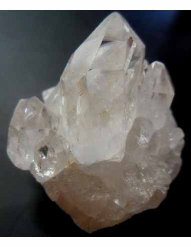 Petite amas cristallins