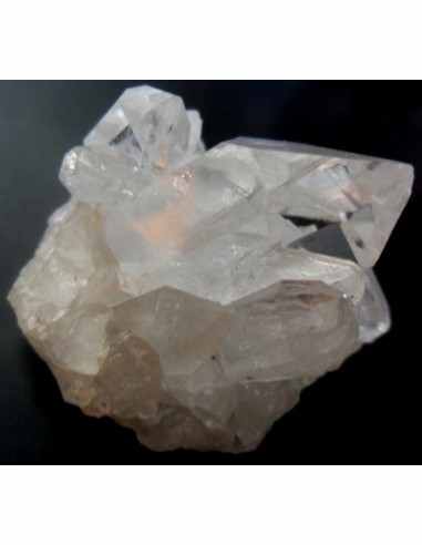 Petite amas cristallins