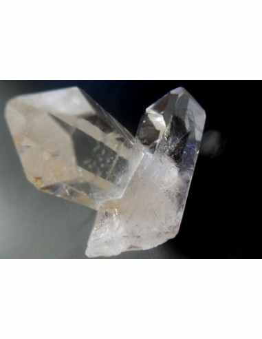 Petite amas cristallins