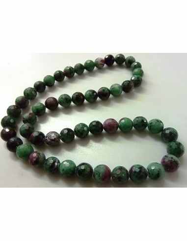 Zoisite aux rubis 10mm collier
