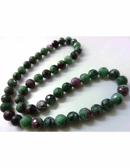 Zoisite aux rubis 10mm collier Zoisite aux rubis 10mm collier