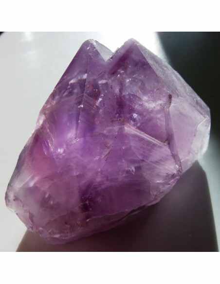 Améthyste pointe naturelle Améthyste pointe naturelle