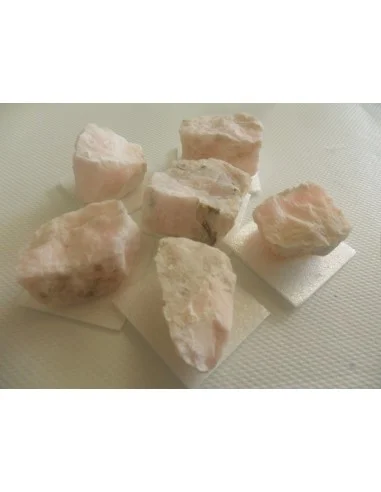 Rhodonite mineral