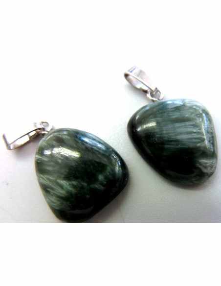Pendentif seraphinite caochon Pendentif seraphinite caochon