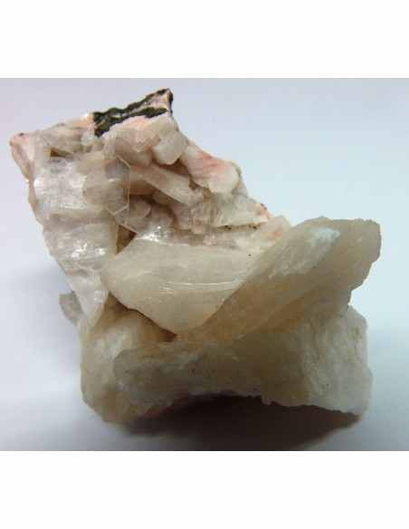Geode natrolite, apophyllite, Zeolites Geode natrolite, apophyllite, Zeolites