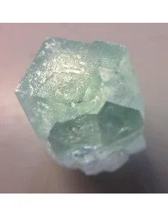 Apophyllite verte percé