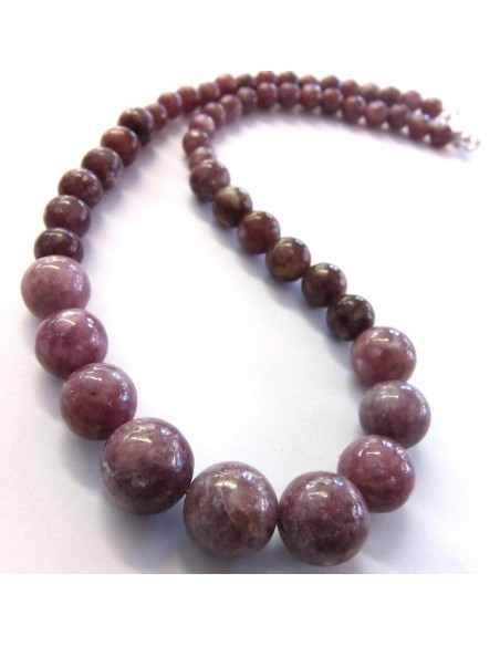 Lepidolite collier en chute