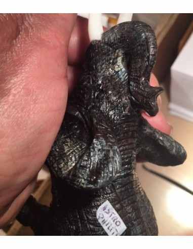 Elephant en Astrophyllite