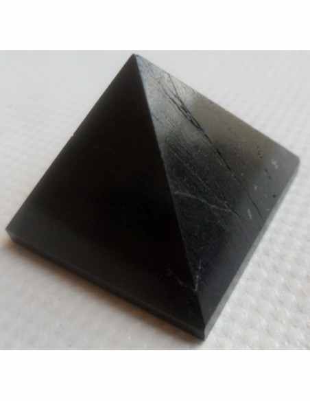 Tourmaline noire pyramide Tourmaline noire pyramide
