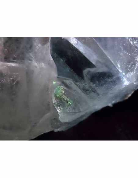 Quartz fantome vert geode 8cm