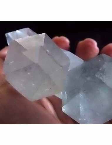 Quartz fantome vert geode 8cm