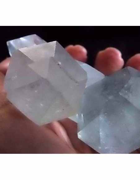 Quartz fantome vert geode 8cm