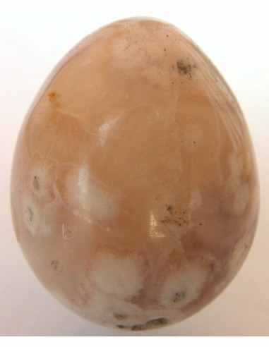 Oeuf calcedoine rose 57 a 60mm