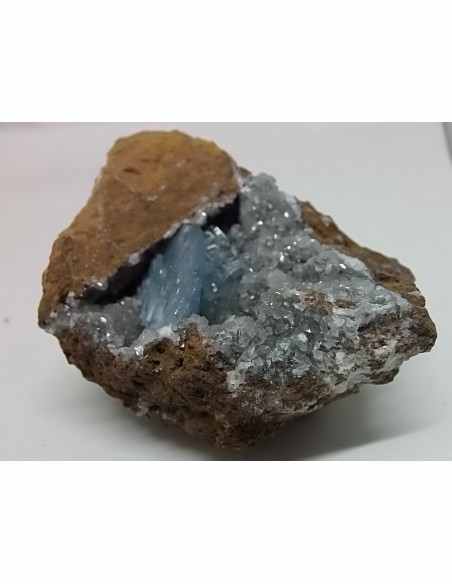 Baryte, barytine bleue cristal