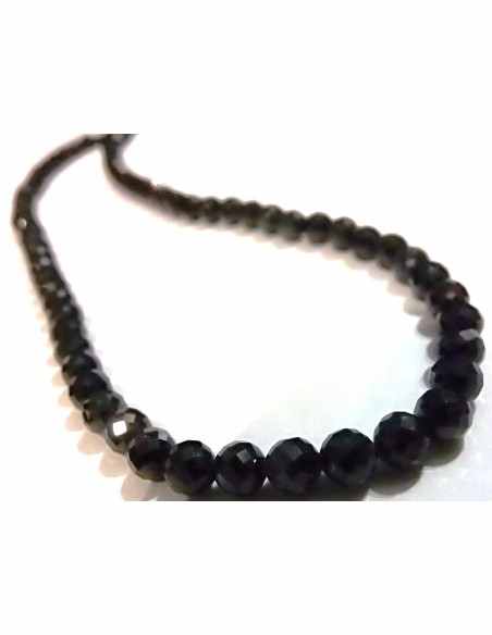 Collier Spinelle noire 47mm