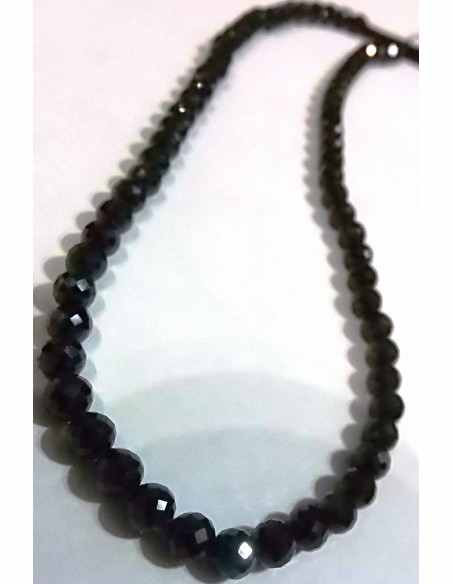 Collier Spinelle noire 47mm