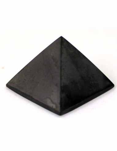 Shungite pyramide 6cm