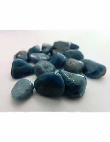 Apatite bleu petite pierre