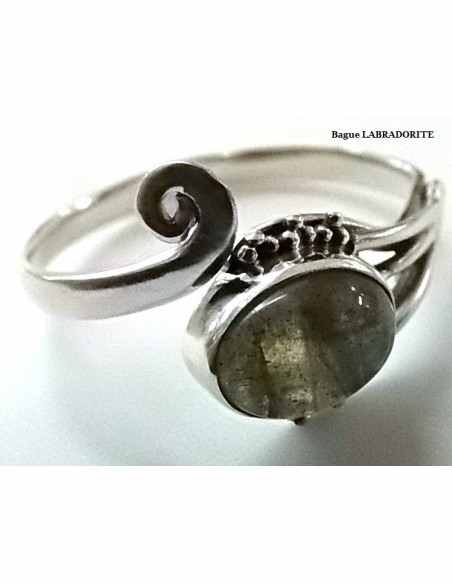 Bague reglable pierres montees en argent Bague reglable pierres montees en argent