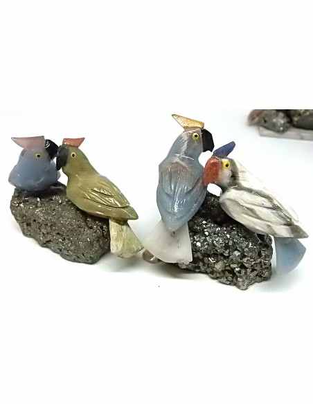 Deux oiseaux  en pierre