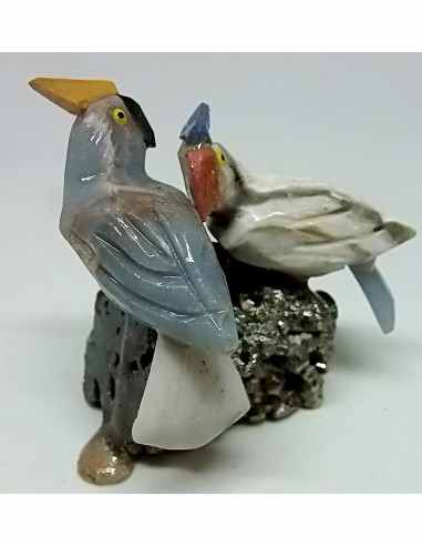 Deux oiseaux  en pierre