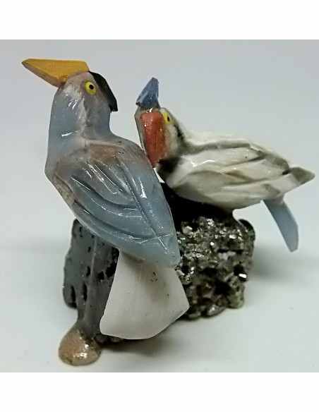 Deux oiseaux  en pierre