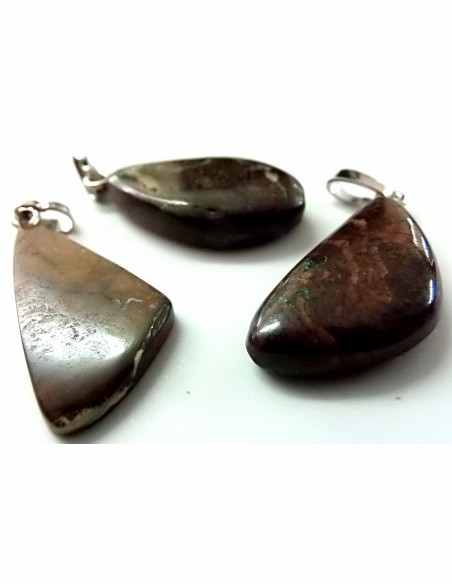 Tantalite, Opale pendentif