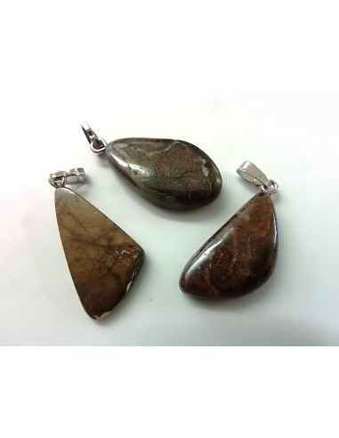 Tantalite, Opale pendentif