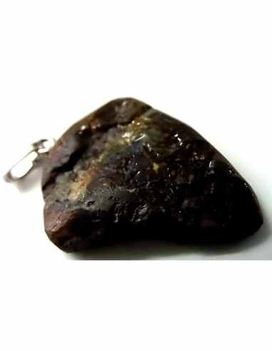 Tantalite, Opale pendentif